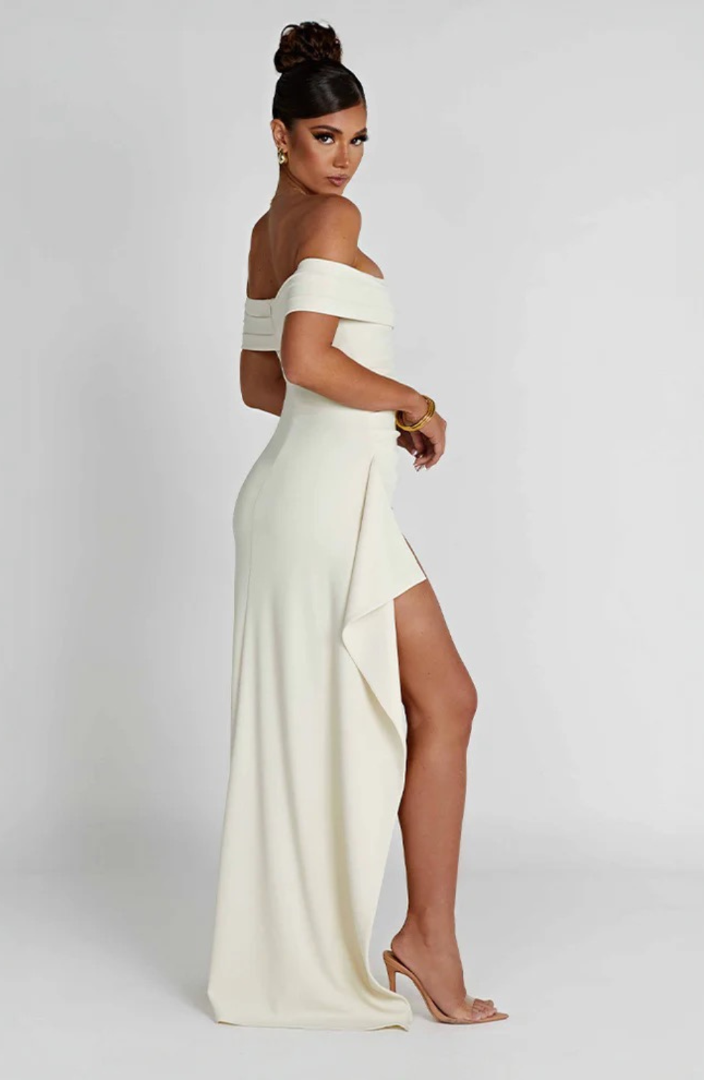 Saint Sculptée deLuxe Maxi Dress
