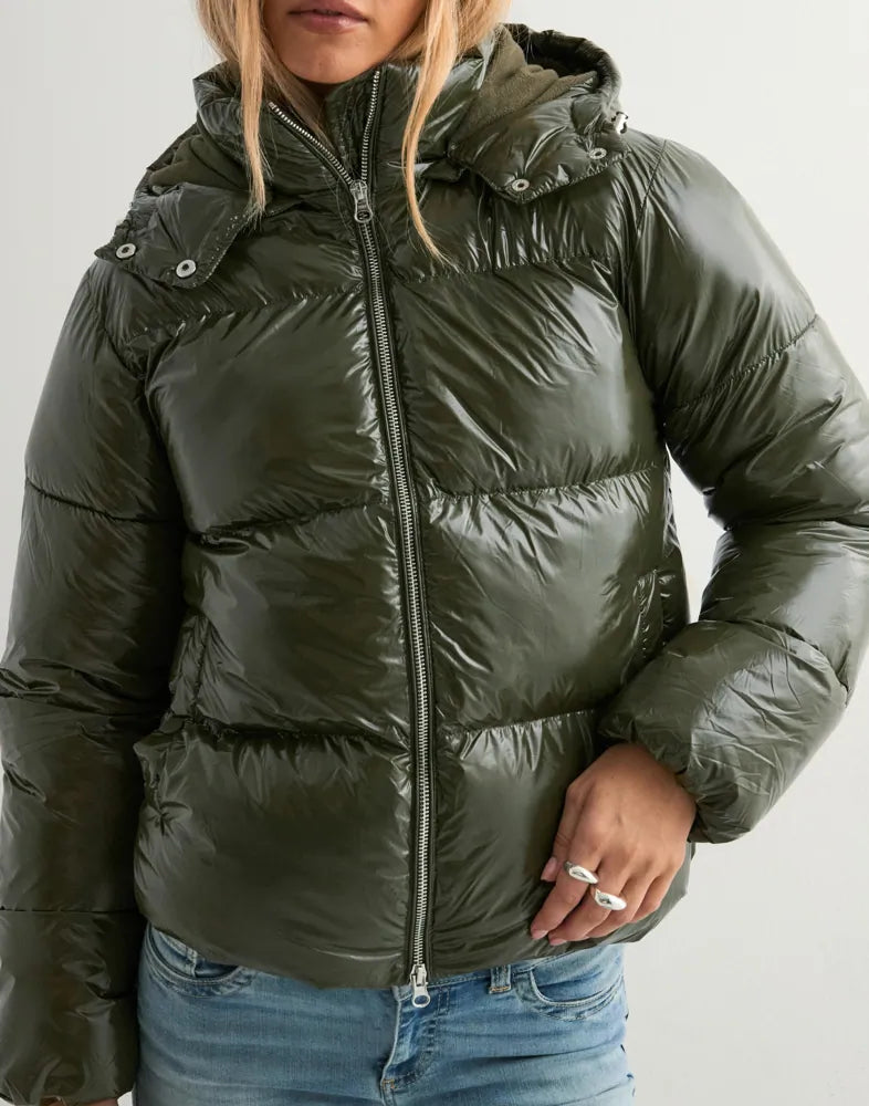 Liora Green Puffer