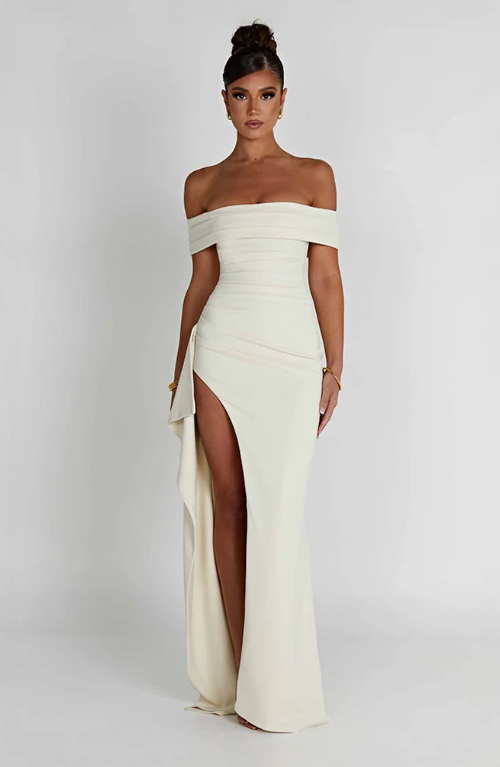 Saint Sculptée deLuxe Maxi Dress
